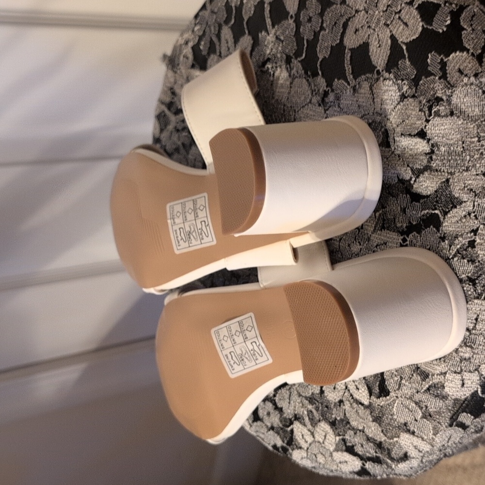 Shoes - Picture 2 of 2